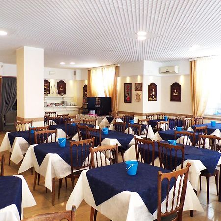 Hotel Graziella Mare Rimini Luaran gambar