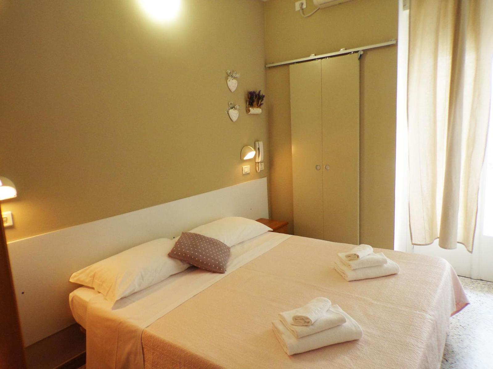 Hotel Graziella Mare Rimini Luaran gambar